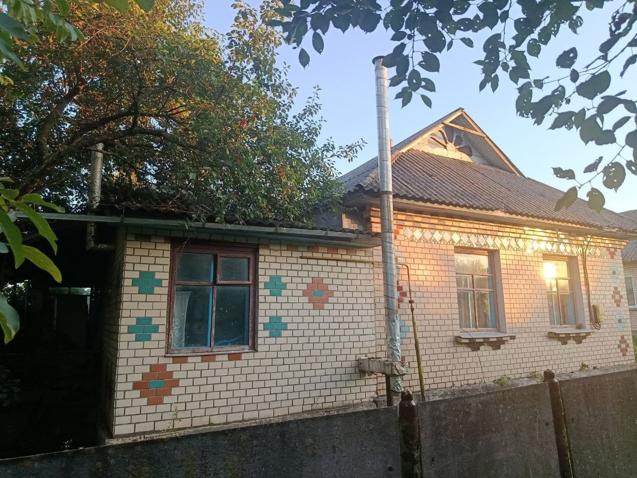 Продам хату в Теофіпольському районі